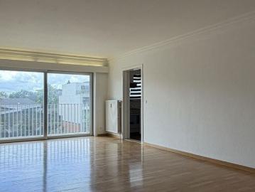Appartement te huur in Harelbeke voor € 810 met 3 slaapkamers