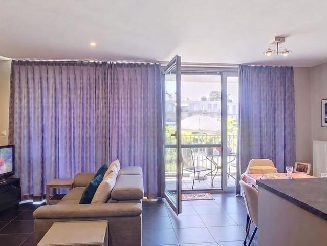 Appartement te huur in Heist op den Berg voor € 950 met 2 slaapkamers