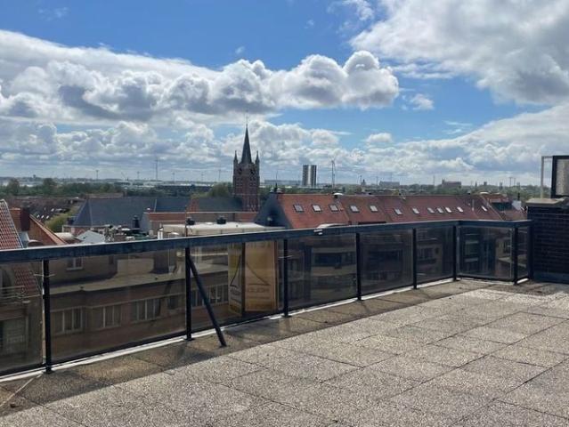 Appartement te huur in Heist aan Zee voor € 850 met 2 slaapkamers