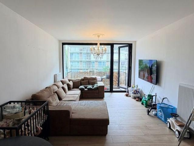 Appartement te huur in Hoboken voor € 950 met 2 slaapkamers