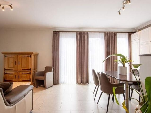 Appartement te huur in Hoboken voor € 1.220 met 2 slaapkamers