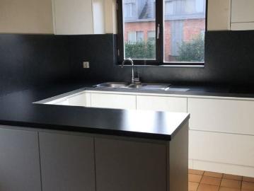 Appartement te huur in Hoogstraten voor € 875 met 2 slaapkamers