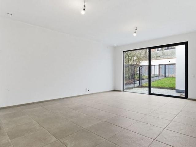 Appartement te huur in Ieper voor € 750 met 1 slaapkamer
