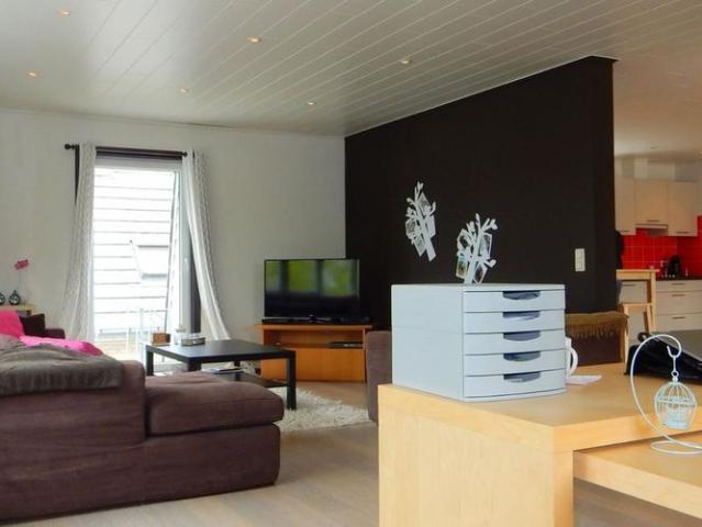Appartement te huur in Jabbeke voor € 800 met 3 slaapkamers