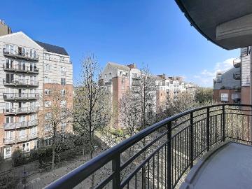 Appartement te huur in Jette met 2 slaapkamers