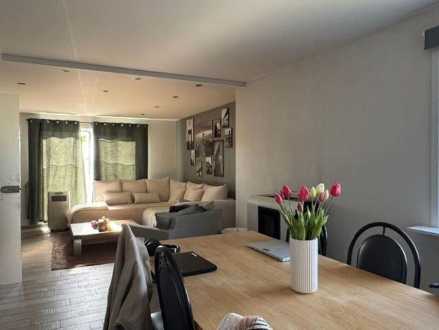 Appartement te huur in Kuringen voor € 895 met 1 slaapkamer