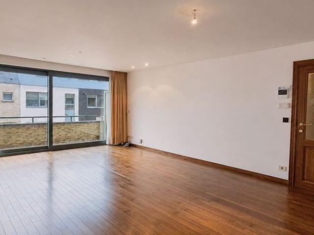 Appartement te huur in Knesselare voor € 795 met 2 slaapkamers
