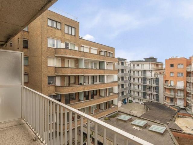Appartement te huur in Knokke voor € 1.500 met 2 slaapkamers