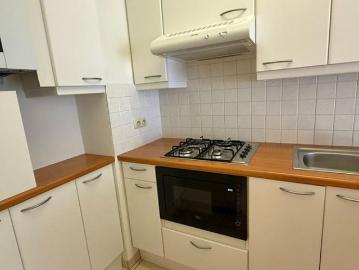Appartement te huur in Koksijde voor € 750 met 1 slaapkamer