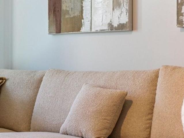 Appartement te huur in Kortrijk voor € 1.175 met 2 slaapkamers