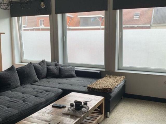 Appartement te huur in Kortrijk voor € 695 met 2 slaapkamers