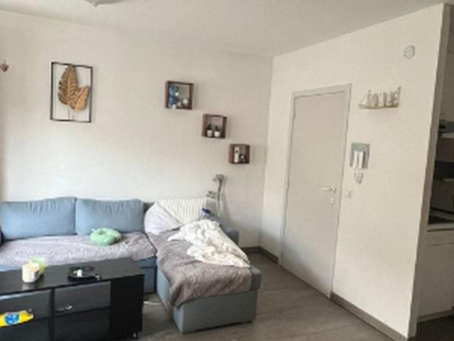 Appartement te huur in Kortrijk voor € 700 met 1 slaapkamer