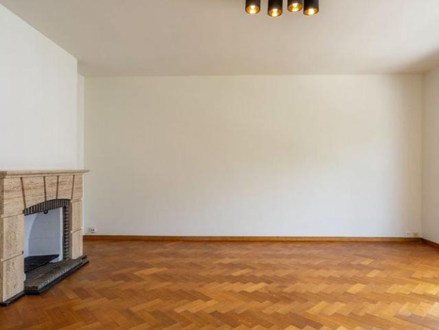 Appartement te huur in Kortrijk voor € 765 met 2 slaapkamers