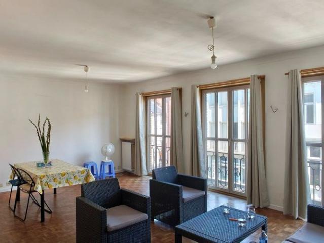 Appartement te huur in Kortrijk voor € 795 met 2 slaapkamers