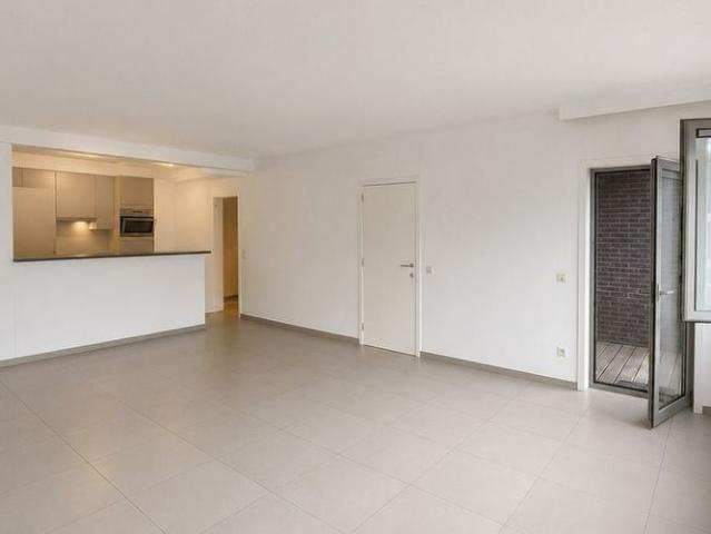 Appartement te huur in Kortrijk voor € 795 met 2 slaapkamers