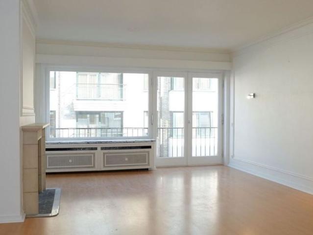 Appartement te huur in Kortrijk voor € 825 met 2 slaapkamers