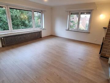 Appartement te huur in Kortrijk voor € 850 met 2 slaapkamers