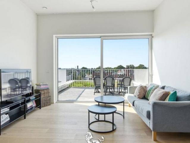 Appartement te huur in Kortrijk voor € 925 met 1 slaapkamer