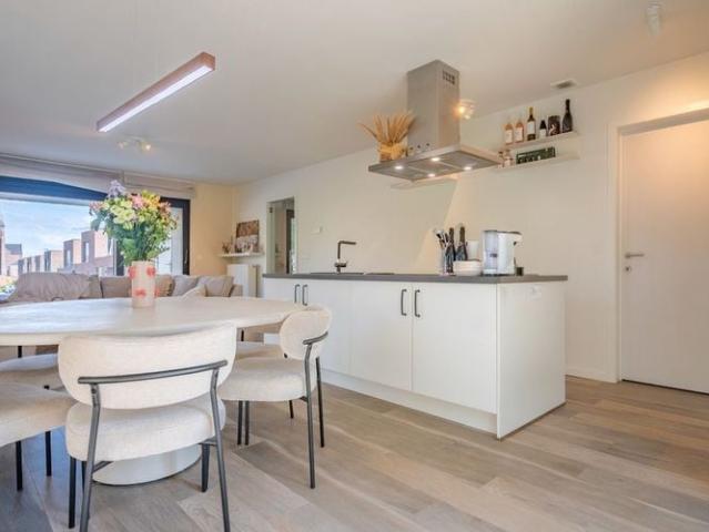 Appartement te huur in Kruishoutem voor € 860 met 2 slaapkamers