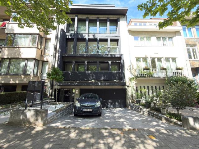 Appartement te huur in Laken met 2 slaapkamers
