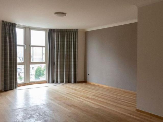 Appartement te huur in Lanaken voor € 880 met 2 slaapkamers