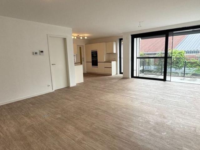 Appartement te huur in Lanaken voor € 1.150 met 2 slaapkamers