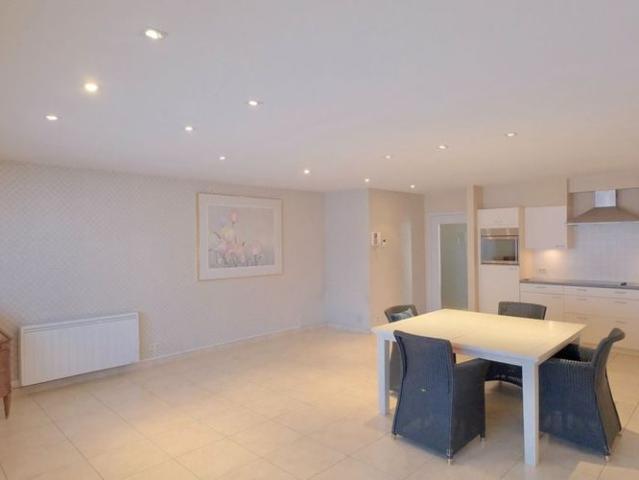 Appartement te huur in Lichtervelde voor € 750 met 1 slaapkamer