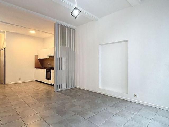 Appartement te huur in Liège voor € 550 met 1 slaapkamer