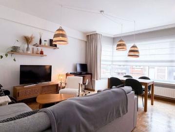 Appartement te huur in Liège voor € 850 met 1 slaapkamer