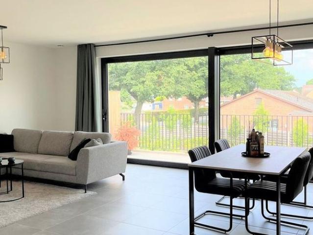 Appartement te huur in Lille voor € 910 met 2 slaapkamers