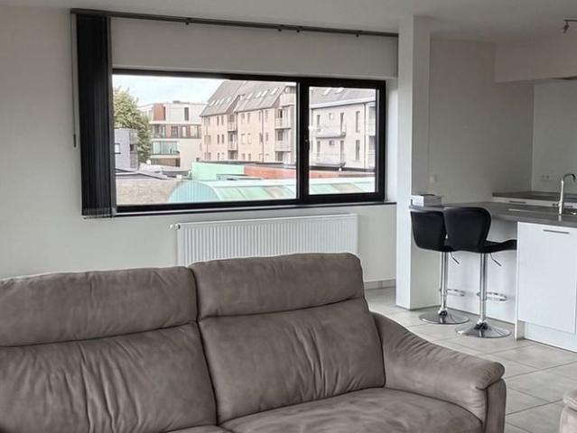 Appartement te huur in Lochristi voor € 1.150 met 2 slaapkamers
