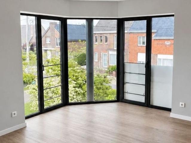 Appartement te huur in Lochristi voor € 1.150 met 2 slaapkamers