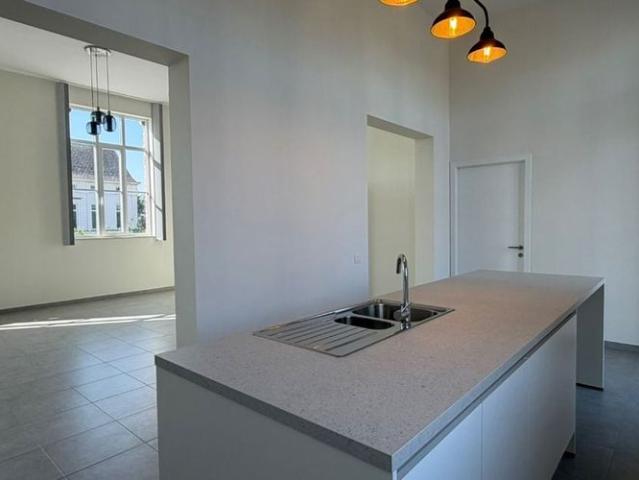 Appartement te huur in Lochristi voor € 1.200 met 3 slaapkamers