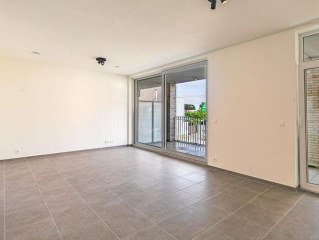 Appartement te huur in Lochristi voor € 925 met 1 slaapkamer