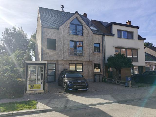 Appartement te huur in Lokeren met 2 slaapkamers
