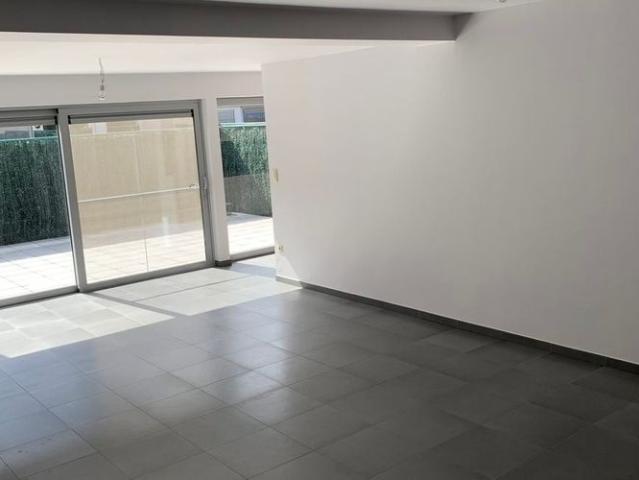 Appartement te huur in Lommel voor € 950 met 2 slaapkamers