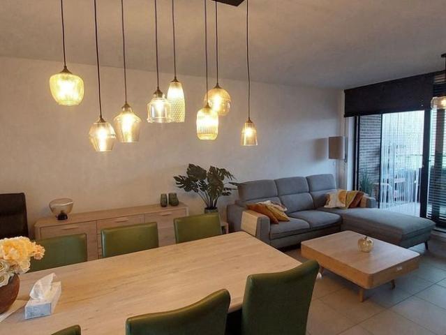 Appartement te huur in Lommel voor € 910 met 2 slaapkamers