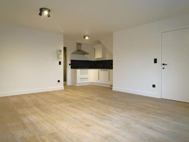 Appartement te huur in Londerzeel voor € 800 met 1 slaapkamer