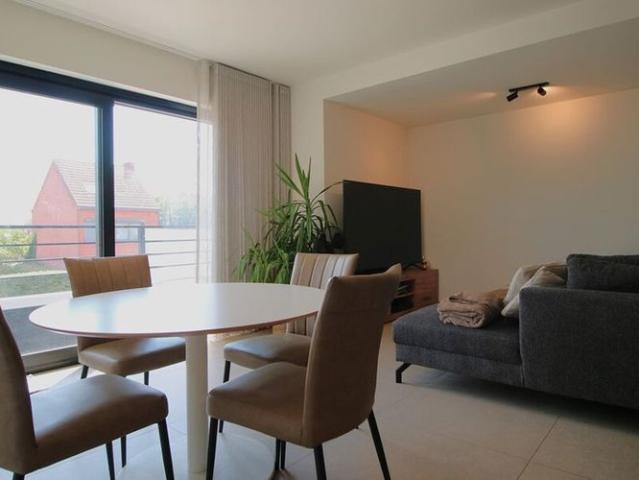Appartement te huur in Londerzeel voor € 990 met 2 slaapkamers