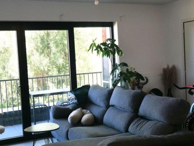 Appartement te huur in Lot voor € 1.200 met 2 slaapkamers