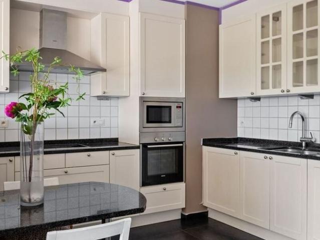 Appartement te huur in Putte voor € 1.100 met 2 slaapkamers