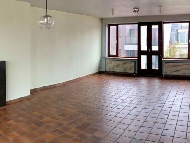 Appartement te huur in Pittem voor € 850 met 3 slaapkamers