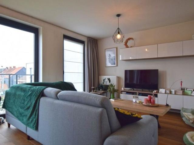 Appartement te huur in Roeselare voor € 685 met 2 slaapkamers
