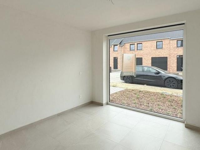 Appartement te huur in Roeselare voor € 795 met 1 slaapkamer
