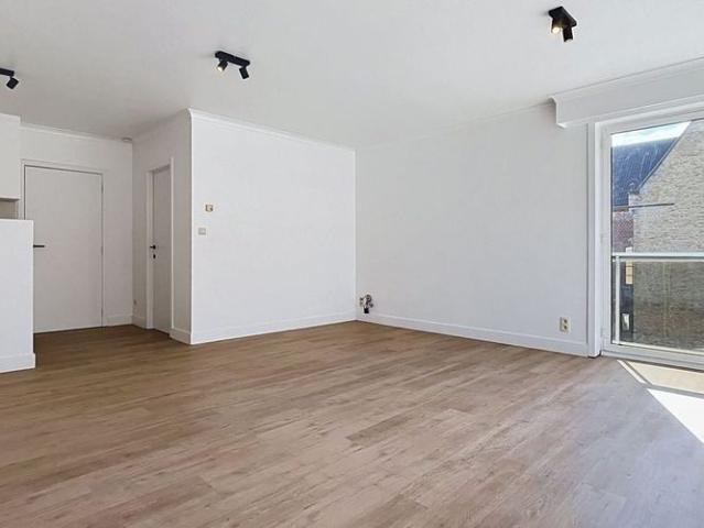 Appartement te huur in Roeselare voor € 850 met 2 slaapkamers