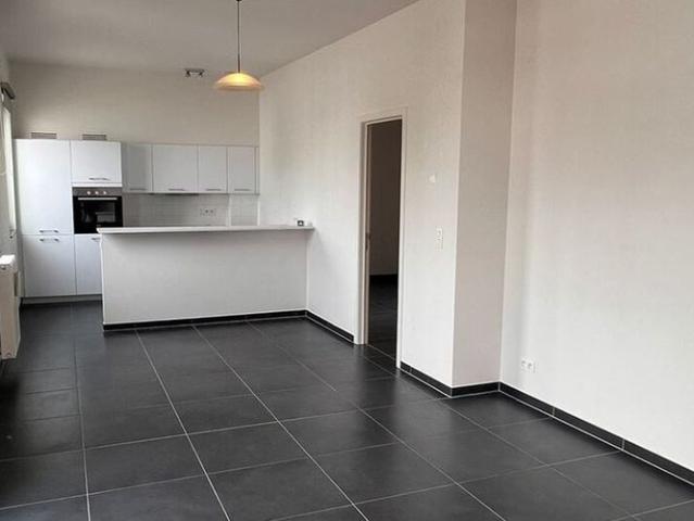 Appartement te huur in Ronse voor € 725 met 2 slaapkamers