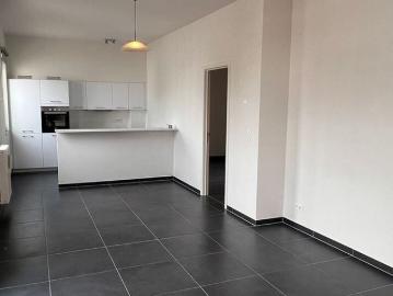 Appartement te huur in Ronse voor € 725 met 2 slaapkamers