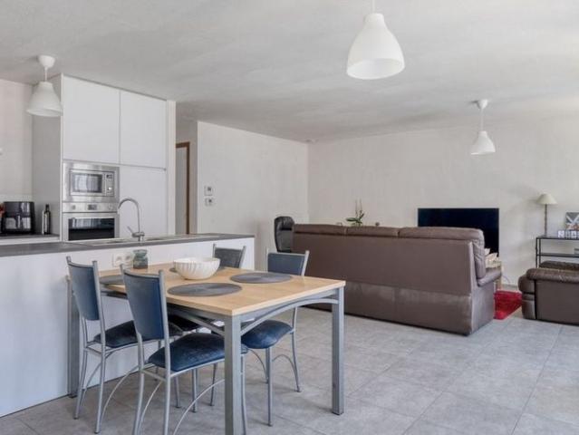 Appartement te huur in Staden voor € 800 met 2 slaapkamers
