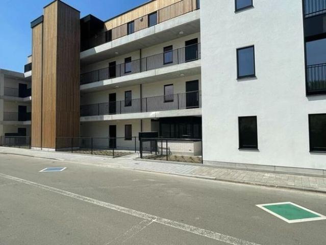 Appartement te huur in Steendorp voor € 900 met 2 slaapkamers
