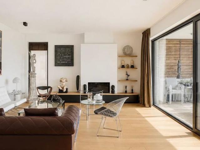 Appartement te huur in Sterrebeek voor € 2.600 met 2 slaapkamers